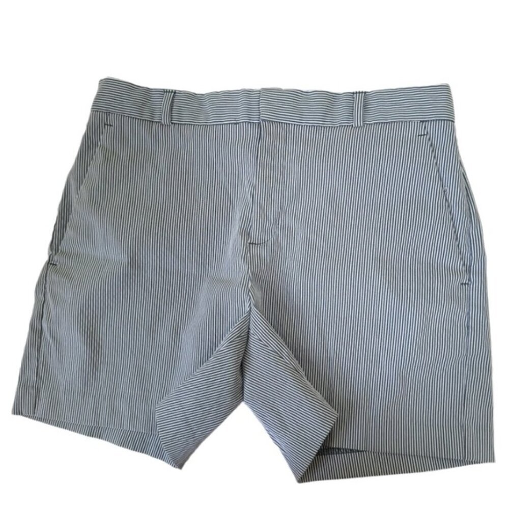 Banana Republic NEW Seersucker Preppy Blue White Stripe Tailored Short 4 Minimal